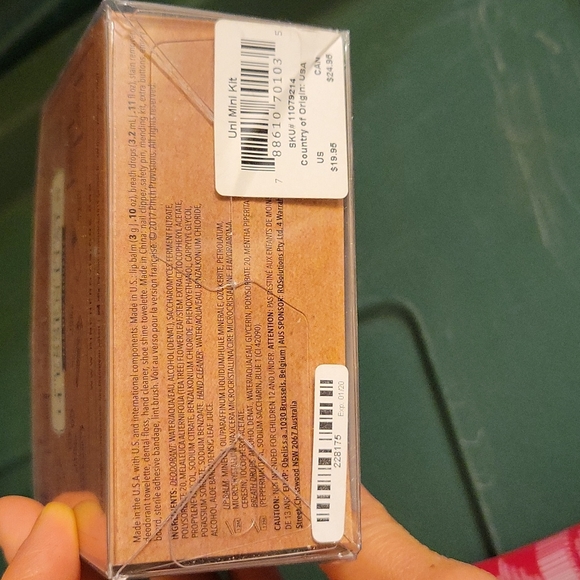 Minimergency Kit - Pouch for Emergency Essentials! - Picture 2 of 4